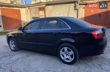 Седан Audi A4 2002 в 