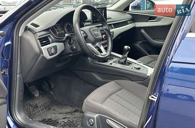 Универсал Audi A4 2016 в 