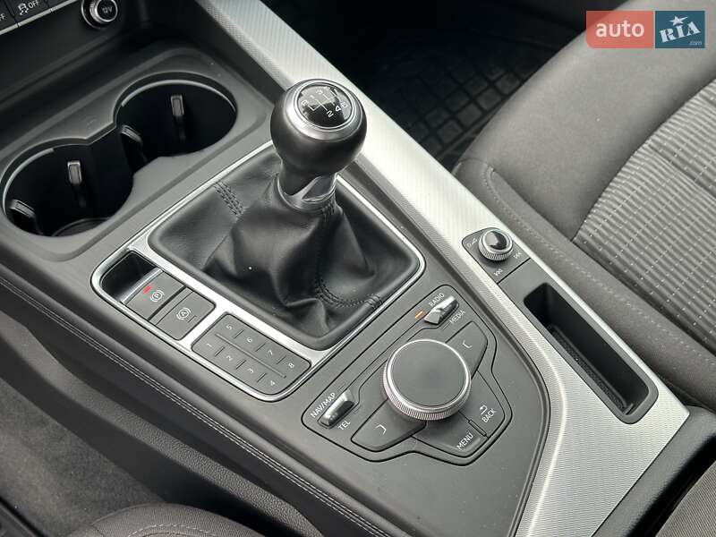Универсал Audi A4 2016 в Киеве фото 29 Универсал Audi A4 2016 в Киеве