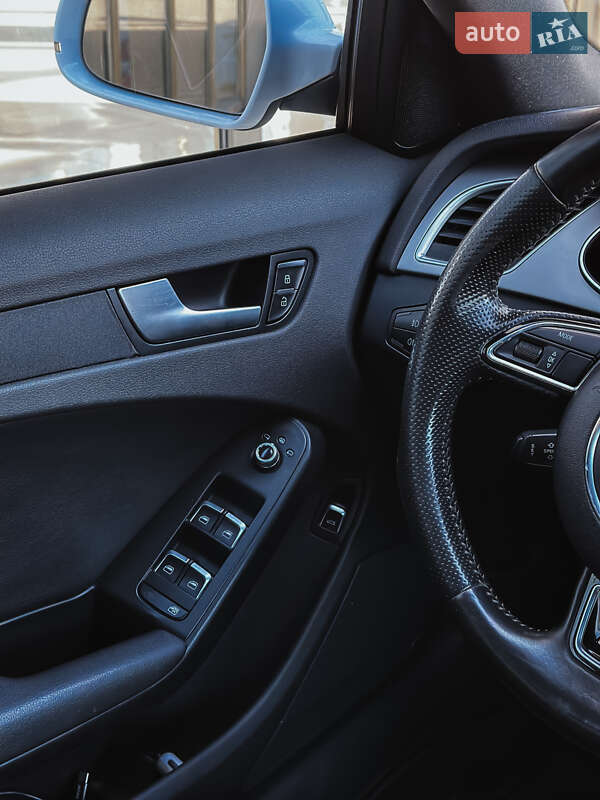 Седан Audi A4 2014 в Николаеве