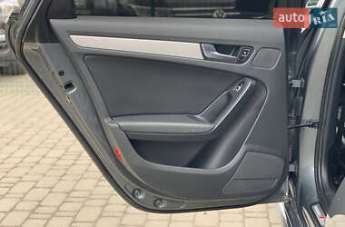 Седан Audi A4 2015 в 