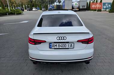 Седан Audi A4 2016 в 
