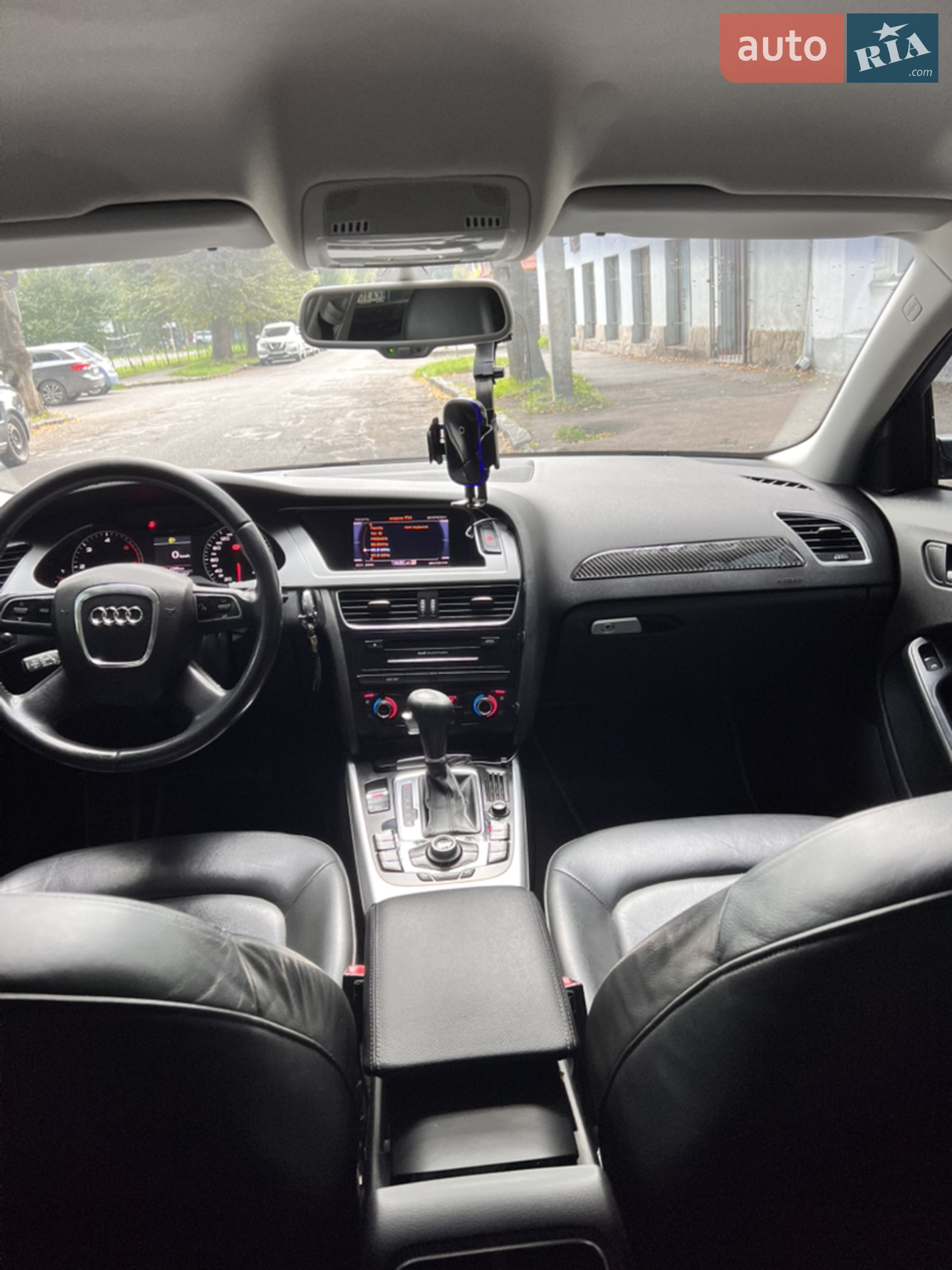 2010 Audi A4 - мініатюра 24