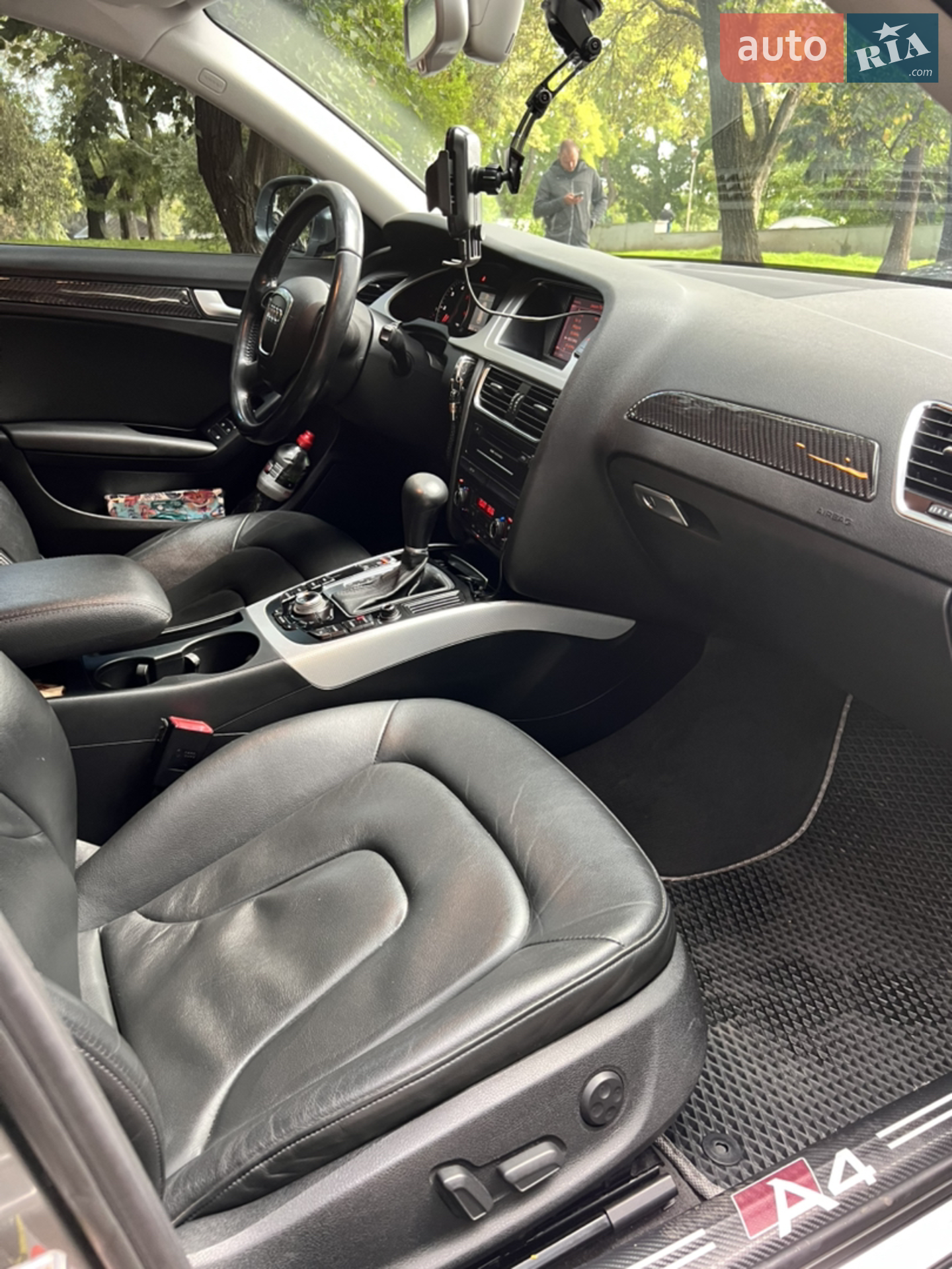2010 Audi A4 - мініатюра 34