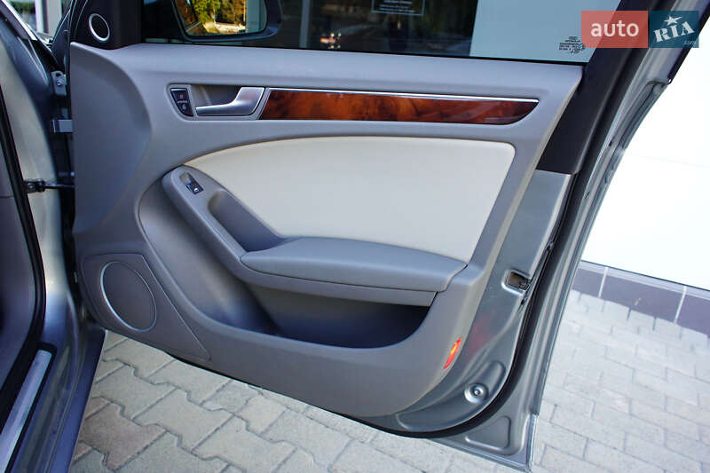 Универсал Audi A4 2009 в Житомире