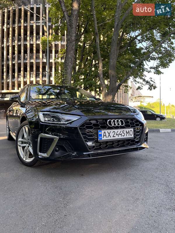 Седан Audi A4 2020 в Харькове