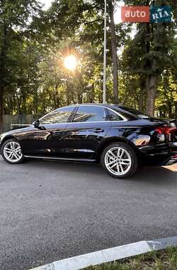 Седан Audi A4 2020 в Харькове