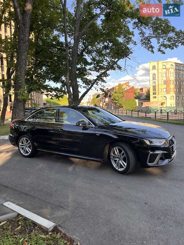Седан Audi A4 2020 в Харькове