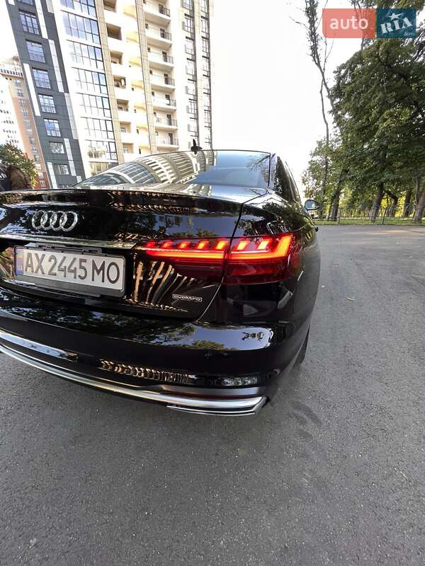 Седан Audi A4 2020 в Харькове
