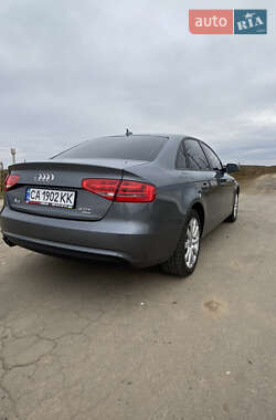 Седан Audi A4 2014 в 