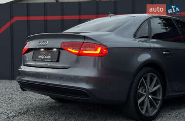 Седан Audi A4 2015 в 
