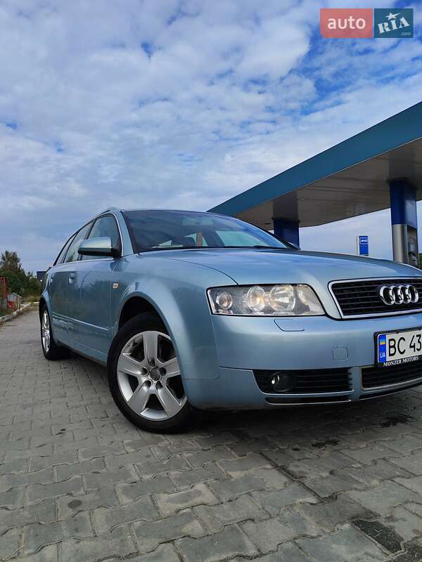 Универсал Audi A4 2004 в 