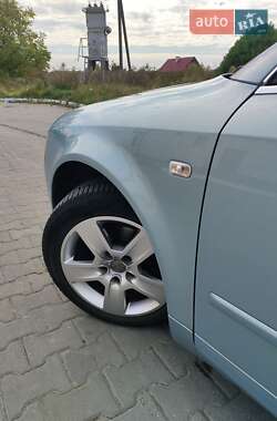 Универсал Audi A4 2004 в 