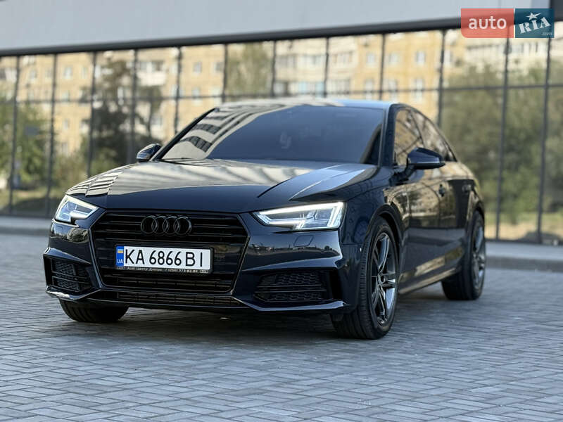 Седан Audi A4 2016 в Днепре