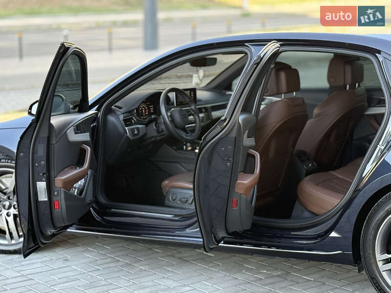 Седан Audi A4 2016 в Днепре