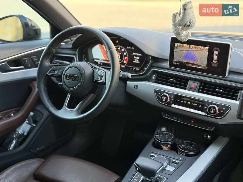 Седан Audi A4 2016 в Днепре