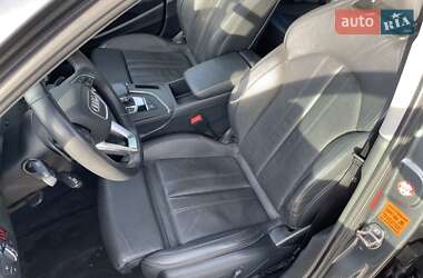 Универсал Audi A4 2019 в 