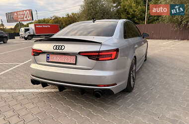 Седан Audi A4 2018 в 