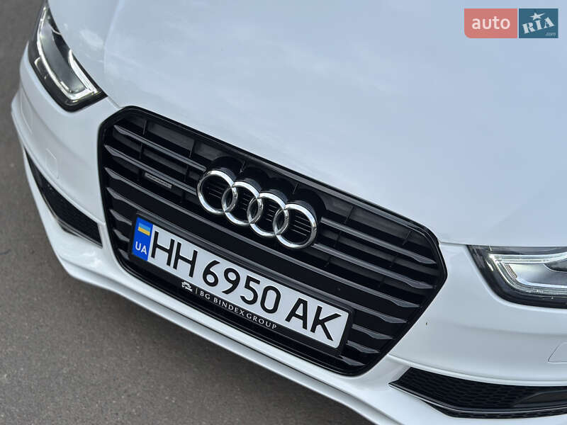 Седан Audi A4 2014 в Одесі