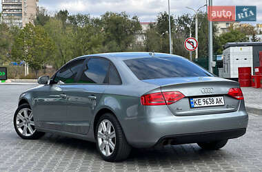 Седан Audi A4 2011 в 