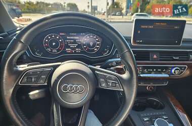 Седан Audi A4 2018 в 