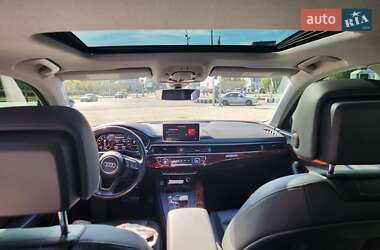 Седан Audi A4 2018 в 