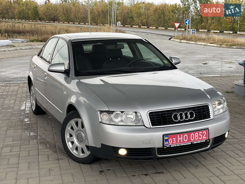 Седан Audi A4 2002 в Корсунь-Шевченківському