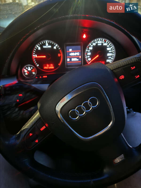 Универсал Audi A4 2007 в Нововолынске