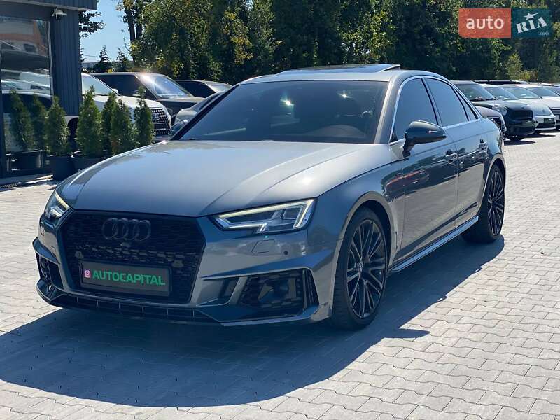 Седан Audi A4 2016 в Киеве