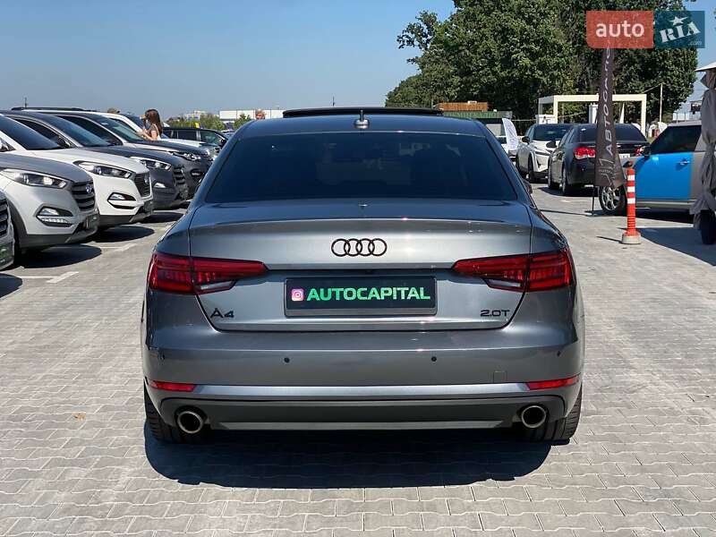 Седан Audi A4 2016 в Киеве