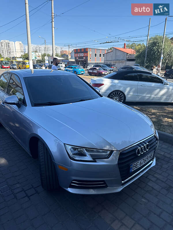 Седан Audi A4 2016 в Одессе