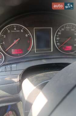 Седан Audi A4 2003 в 