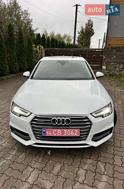 Седан Audi A4 2016 в Стрые