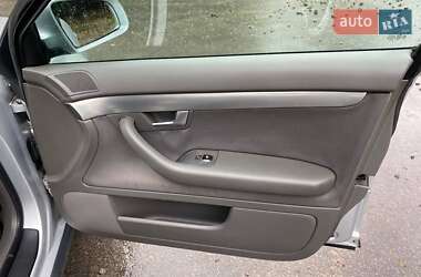 Седан Audi A4 2002 в 