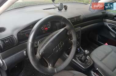 Седан Audi A4 1996 в 