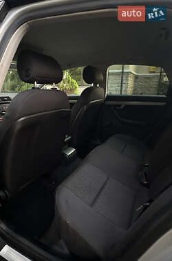 Універсал Audi A4 2005 в 