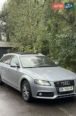 Универсал Audi A4 2009 в Ровно