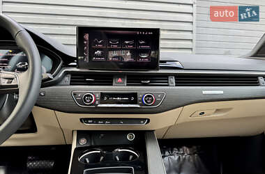 Седан Audi A4 2024 в 