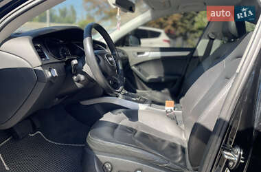 Седан Audi A4 2013 в Одесі