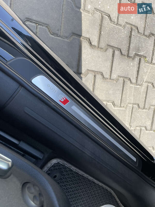 Седан Audi A4 2013 в Одесі