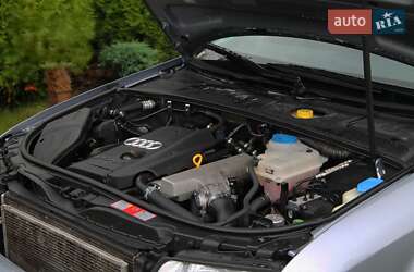 Универсал Audi A4 2004 в 