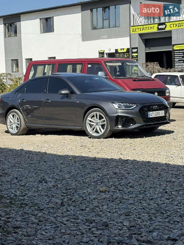 Седан Audi A4 2020 в Яремче