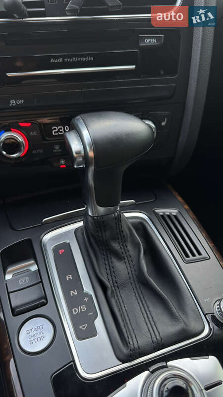 Седан Audi A4 2014 в Днепре