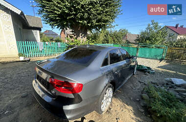 Седан Audi A4 2015 в 