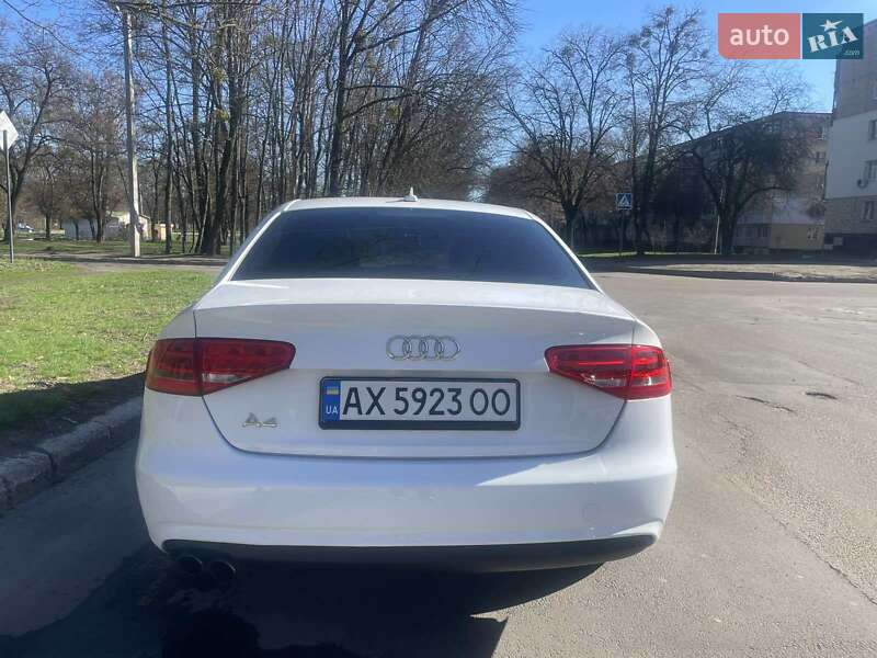 Седан Audi A4 2014 в Харькове