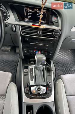 Универсал Audi A4 2012 в 
