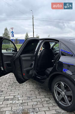 Седан Audi A4 2011 в 