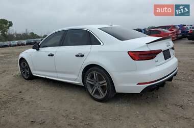 Седан Audi A4 2017 в 