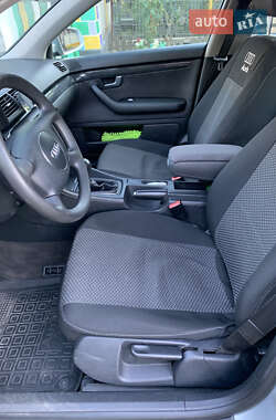 Универсал Audi A4 2003 в 
