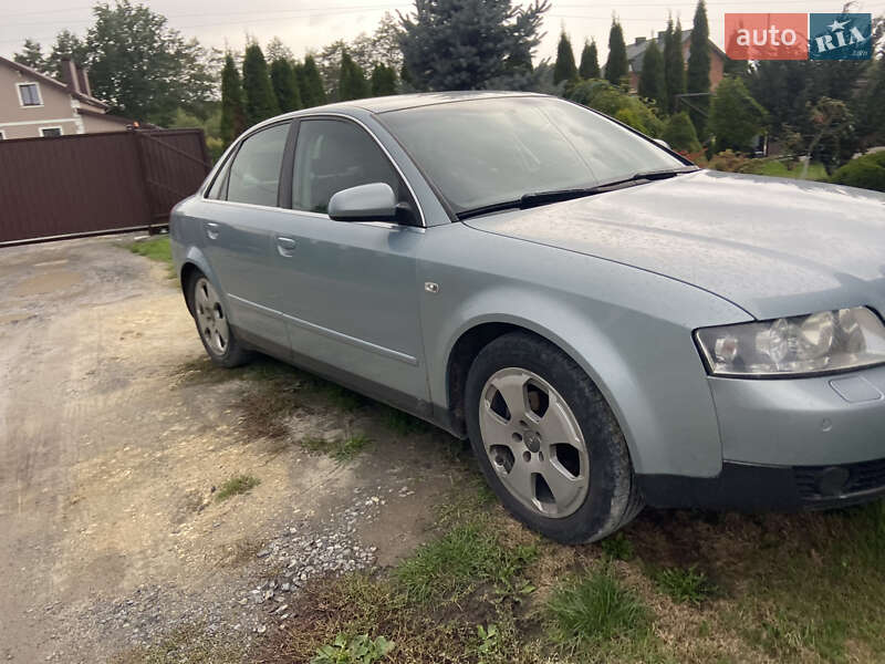 Седан Audi A4 2001 в Львові